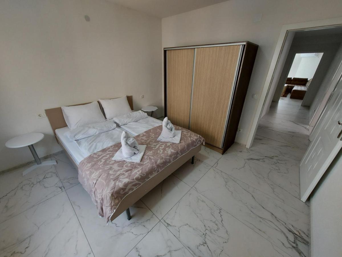 Unique Apartmens City Center Bitola Exterior foto