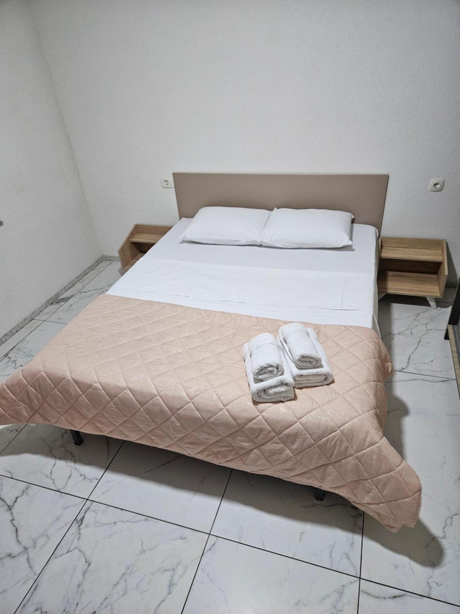 Unique Apartmens City Center Bitola Exterior foto